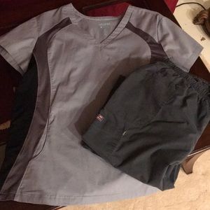 Scrub set, top XL, bottom L petite.
